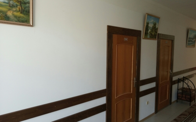 Uyut na Dekabristov Guest House