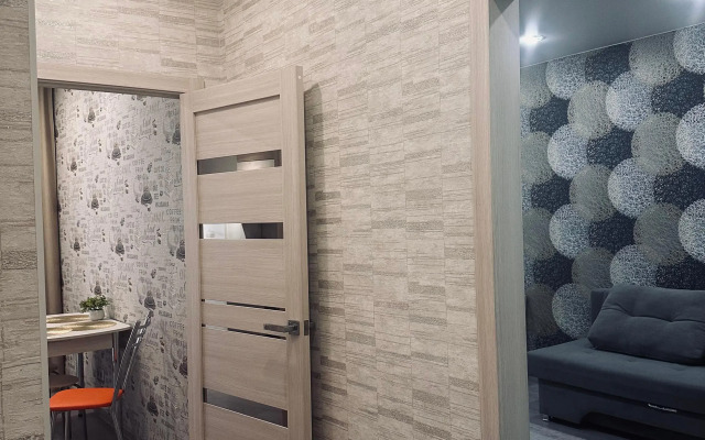 Na Chekhova 193 Flat