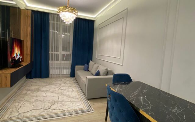 Zhk Parasat, Lyuks Apartments