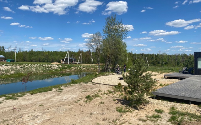 Uyutnyij Dom S Panoramnyimi Oknami House