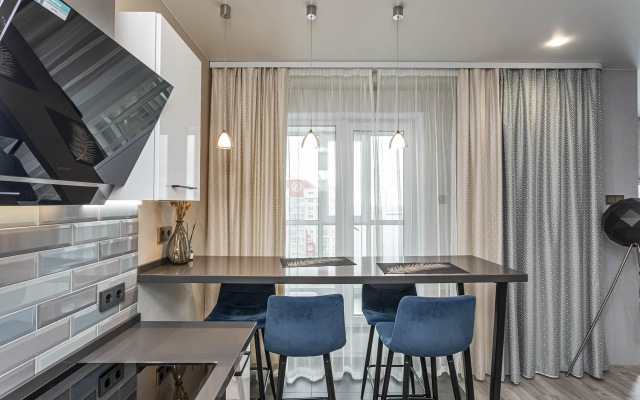 Апартаменты Стильная видовая квартира Vlad aparts