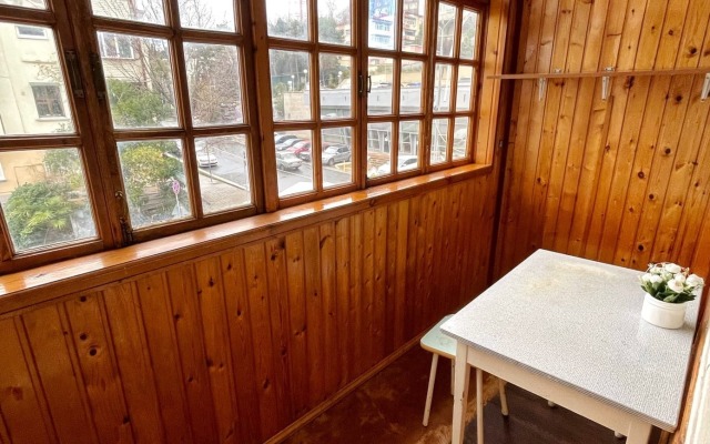 Uyutnaya Kvartira V Sochi Apartments
