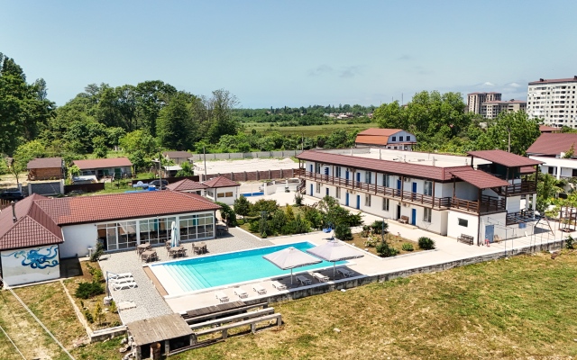 Serebryanyij Plyazh Hotel