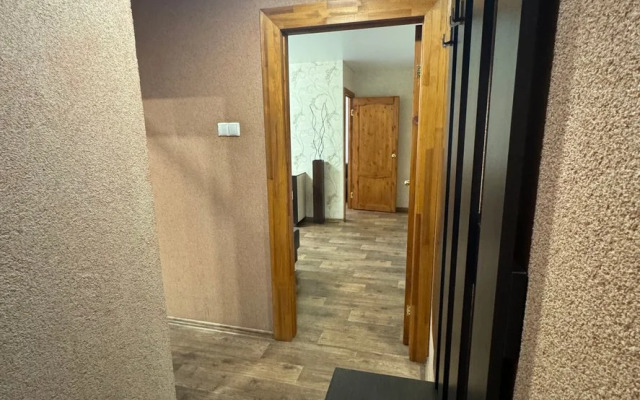 Na Internatsionalnoy 105 Flat