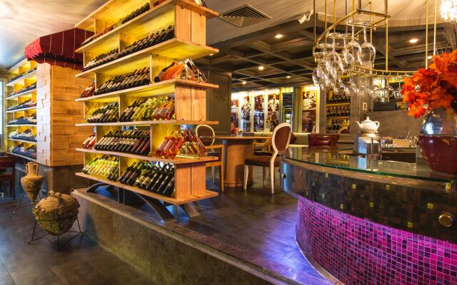 Ramada by Wyndham Istanbul Pera Hotel