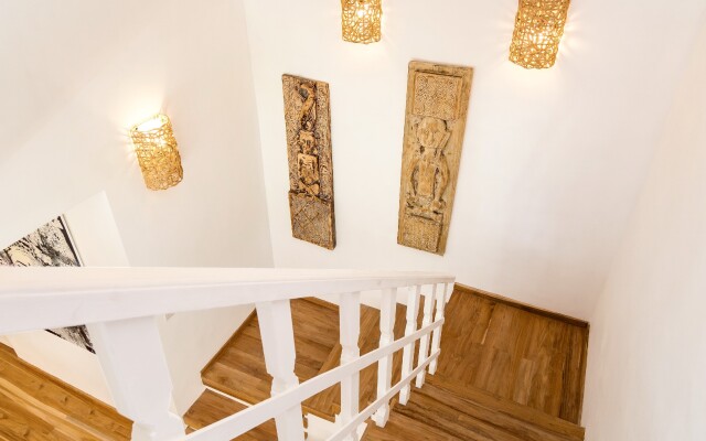 Umara Villa