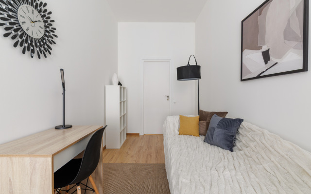 Апартаменты 5-комнатные Люкс у Двoрцoвoй Площади