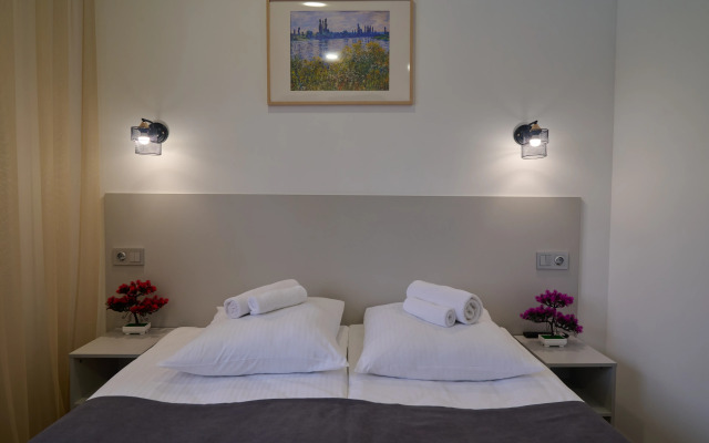Zima Hotel