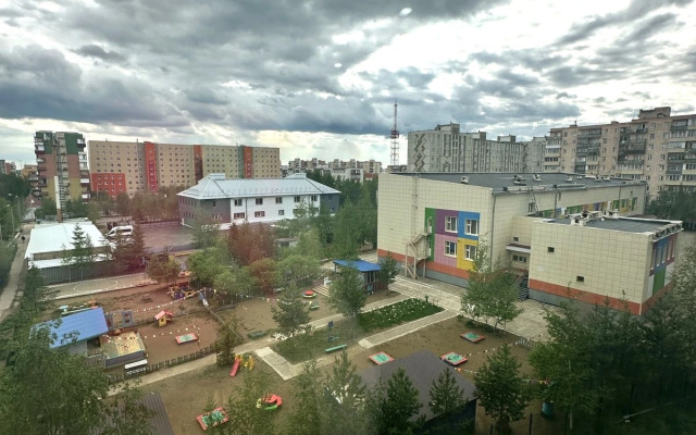 Mirny Dom Na Soldatova 14 Flat