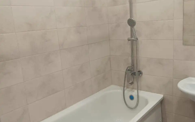 Na Schastlivoy Flat