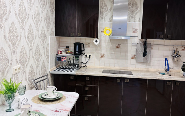 Dvukhkomnatnaya Na Ulitse Yunosti 2 Flat