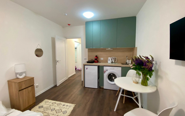 Uyutnaya Malyshka Na Dvoikh Flat