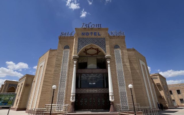 Said Islom Khoja Hotel