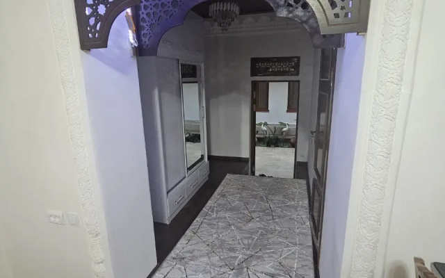 Butik-otel' Parvina  in old city