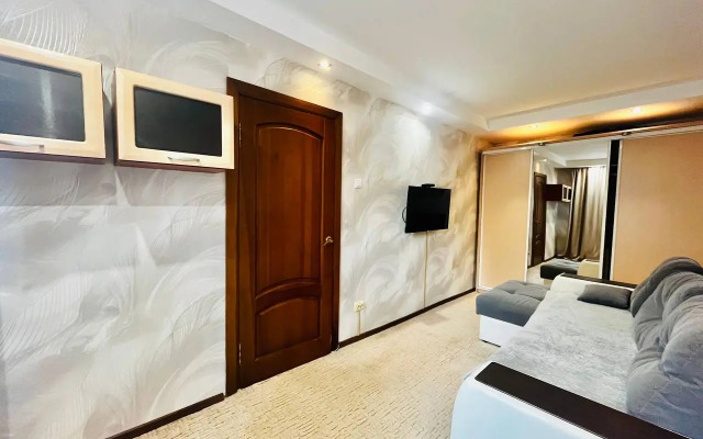 Апартаменты Двухкомнатные Апартаменты на Володарского 4