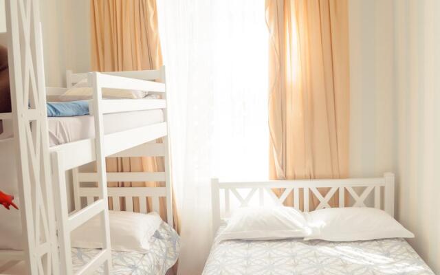 Polska Poduszka Mini-Hotel