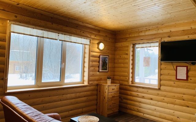 V Karelii U Reki N4 Guest house