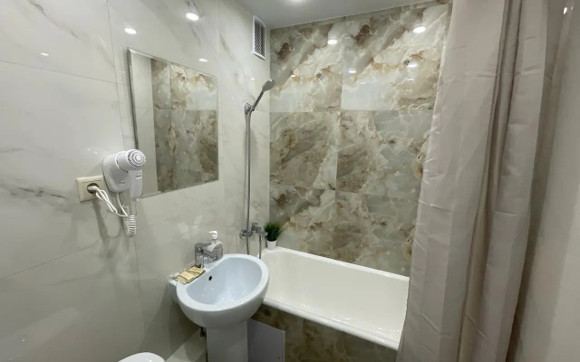 Na Vokzalnoy 1-43 Flat
