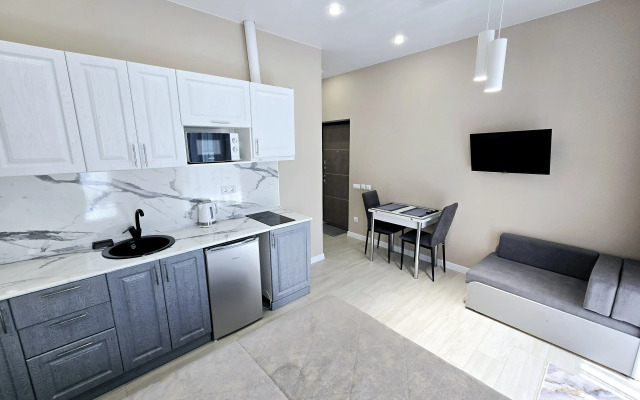 S Basseynom V Zhk Nevada Apartments