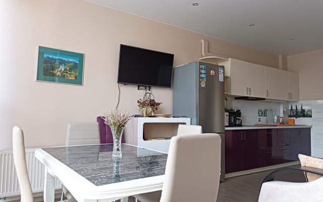 Квартира Уютная двухкомнатная квартира