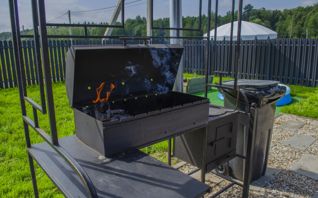 Частный дом у реки с 3 спальнями