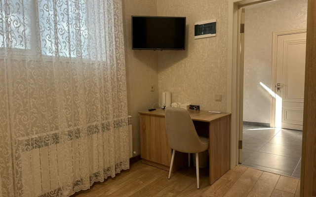 Gostite Guest House