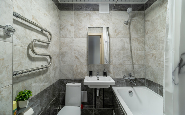 Квартира Комфортная на ул. Генерала Ивлиева 32к3