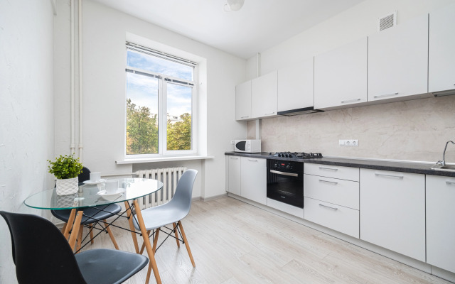 S Vidom Na Oktyabryskoy Ploschadi Apartments
