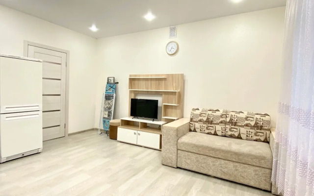 Na Ulitse Bratyev Battalovykh 20k1 Studio Flat