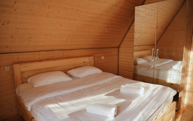 Курортный отель Ranch In Variani