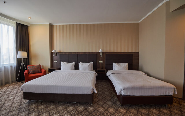 Отель Ramada by Wyndham Rostov-on-Don Hotel & SPA