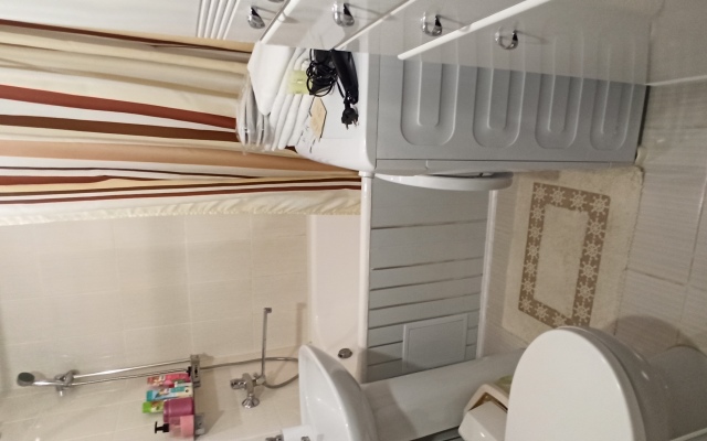 Uyutnaya i komfortnaya v samom serdtse goroda Flat