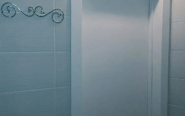 Uyutnaya Kvartira Na Prospekte Stachki Flat
