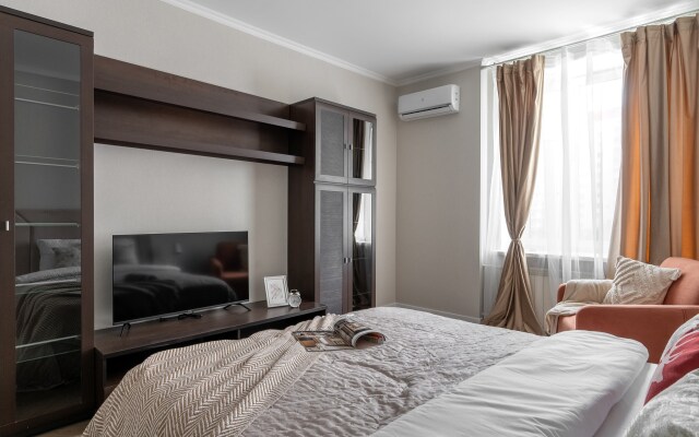 S dvumya konditsionerami i stilnym remontom Apartments