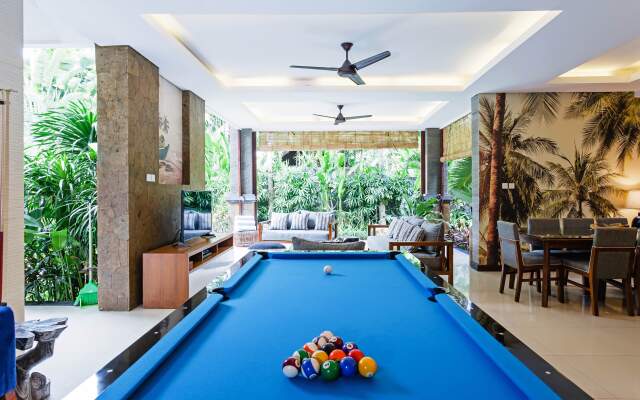 Вилла Kubu Luxury Seminyak Private Mansion