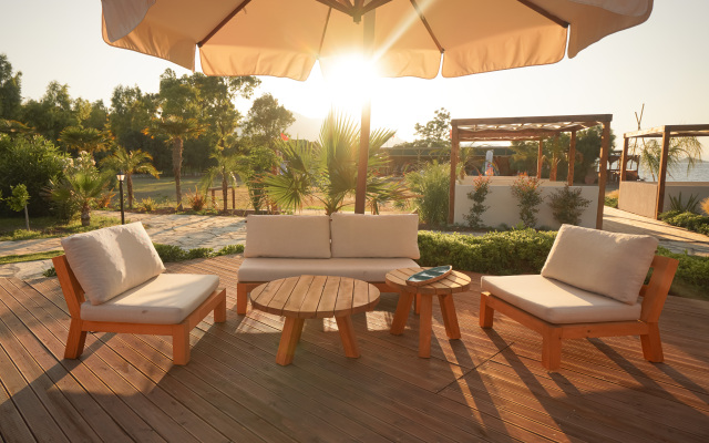 Dirik Surf & Beach Club Hotel
