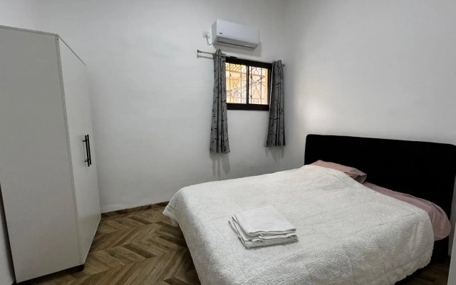 Stilnaya S Mebelyyu Flat