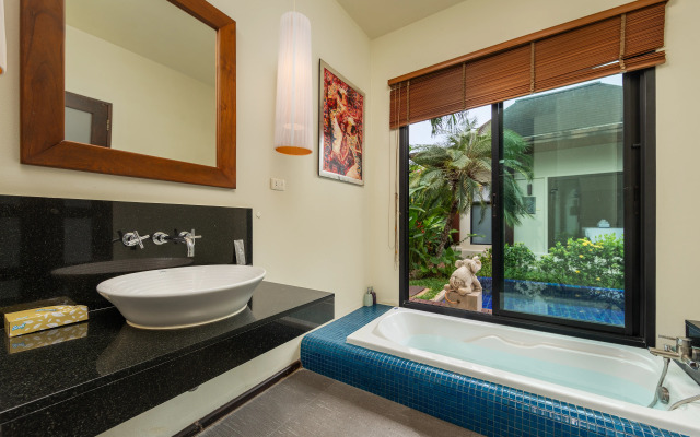 Savu 3BR Private Pool Nai Harn Beach Villa