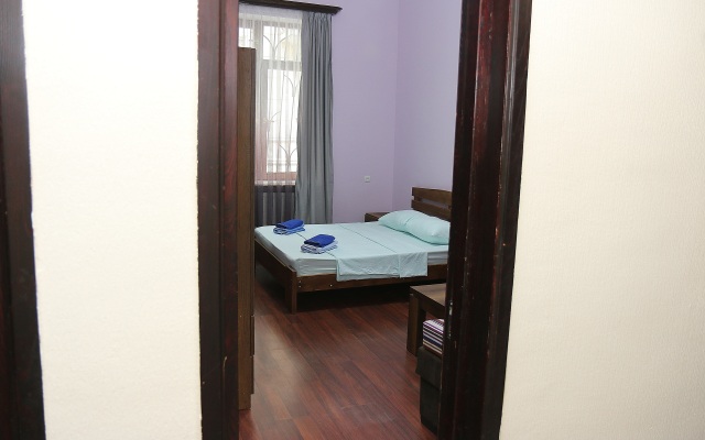 Ot Russkoj Sluzhbyi Servisa Guest House