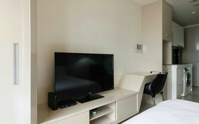 Human Space Roosevelt Apart-Hotel
