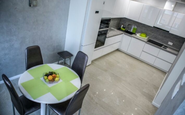 V Samom Tsentre Apartments