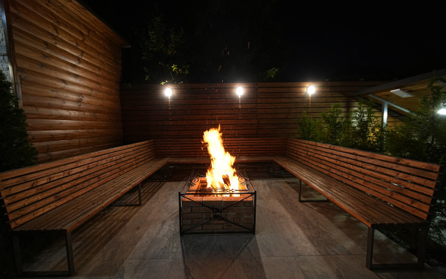 Отель Taniqinn Dilijan Cottages