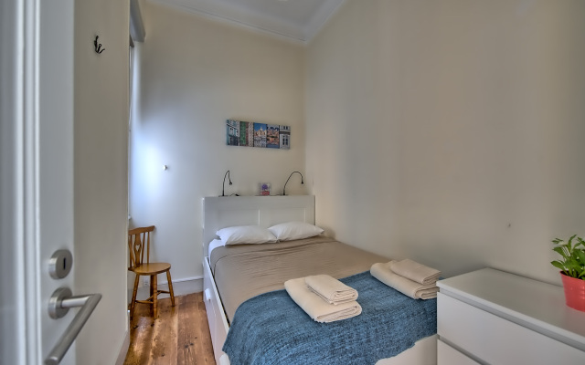 Refurbished Kings - City Center Apartments