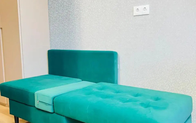Dizaynerskaya Studiya s Basseynom Apartments