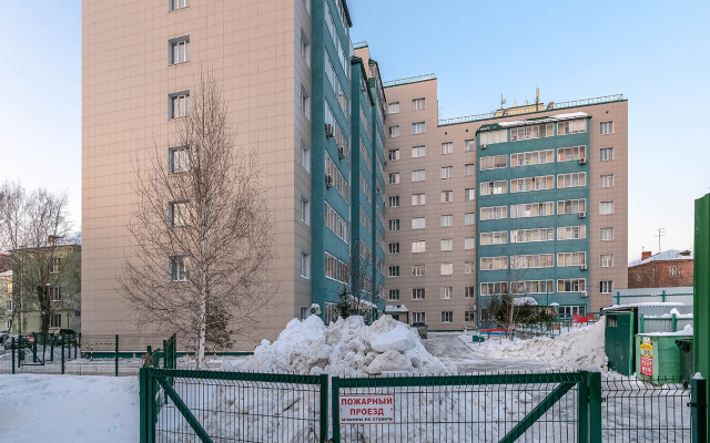 Квартира рядом с Мнтк им. Федорова и Ск Заря