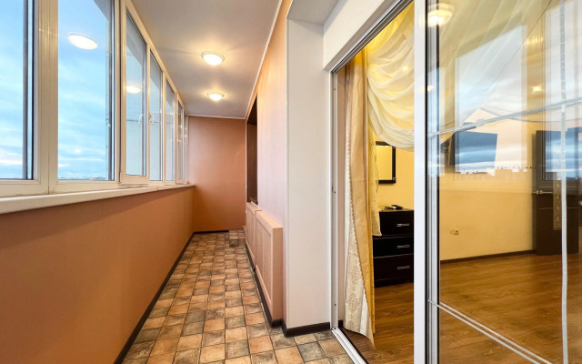 1-K Kvartira Vozle Ploschadi Pobedy Flat