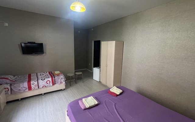 Gostevoy Dom Aduney Living Quarters