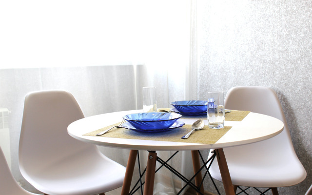 Апартаменты Apato Уютная студия с видом на город и горы