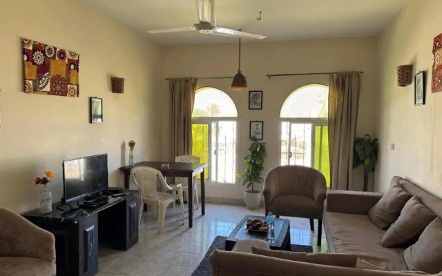 Апартаменты Eel Garden Friends House