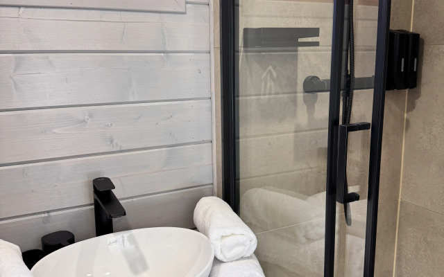 Iks-Les Glamping